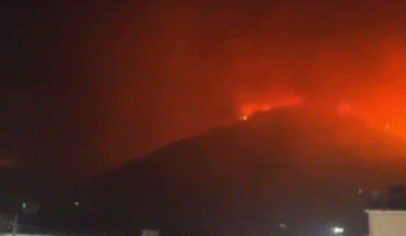 Shqipëria në luftë me 'flakët’