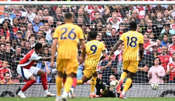 Arsenali ndalet me barazim në shtëpi ndaj Brightonit
