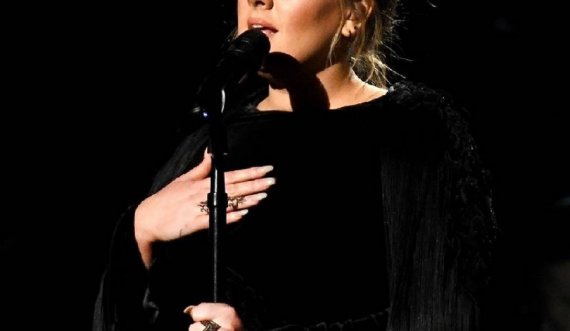 Ja kush është artistja femër më e shitur e shekullit, la pas Madonnën, Rihanën...