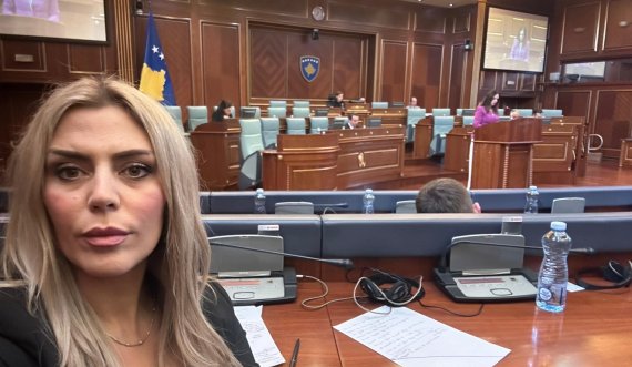 Dy të akuzuarit për kanosjen e deputetes dënohen me nga 2 mijë euro gjobë