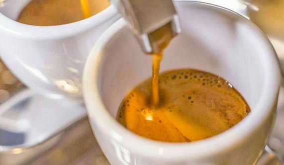 Ja sa kafe duhet të konsumojmë gjatë ditës