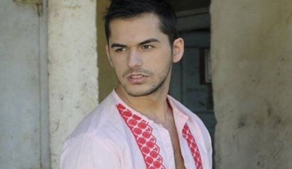 E trishtë: Edhe babai i Shpat Kasapit kishte ndërruar jetë në të njëjtën moshë