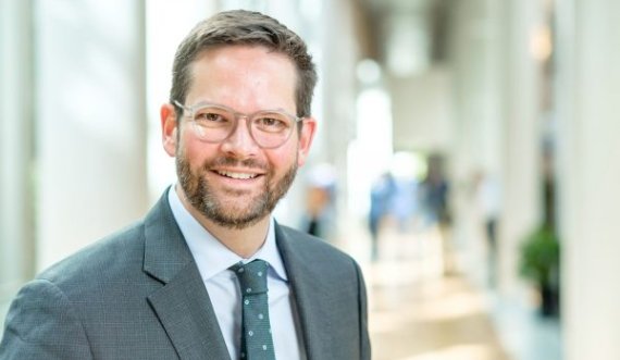 Eurodeputeti – Serbisë: Dialogut s’duhet t’i referoheni si Prishtinë-Beograd, shtetet dialogojnë