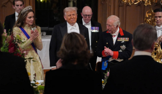 Britania e priti Trumpin si mbretin që ai imagjinon se është