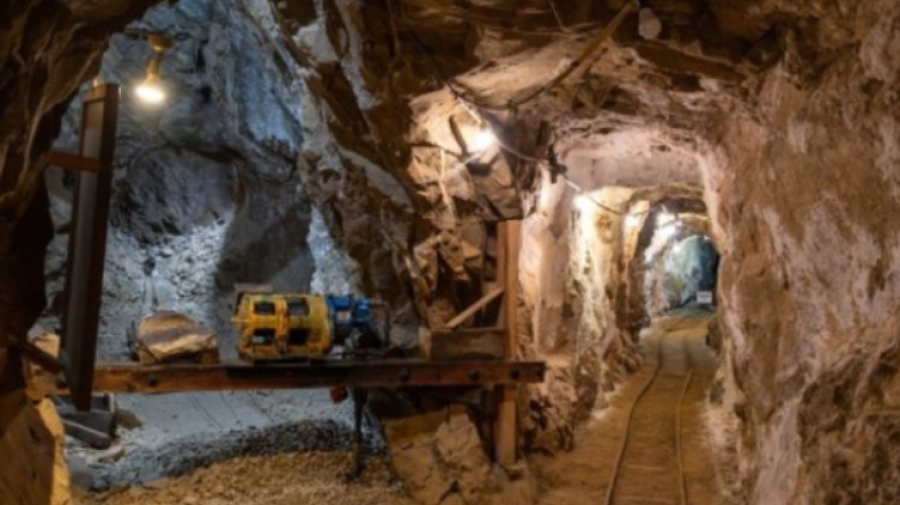 Ky vend zbulon depozitën më të madhe të arit